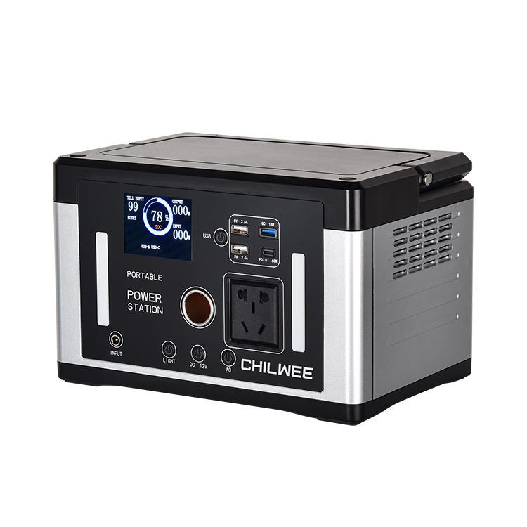 Centrală portabilă inteligentă de 700 W pentru încărcare cu iluminare